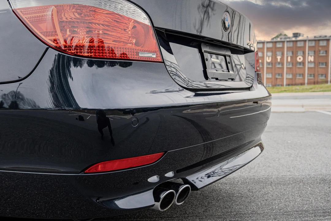 2006 BMW E60 545i & 550i Sedan - Image 28 of 31