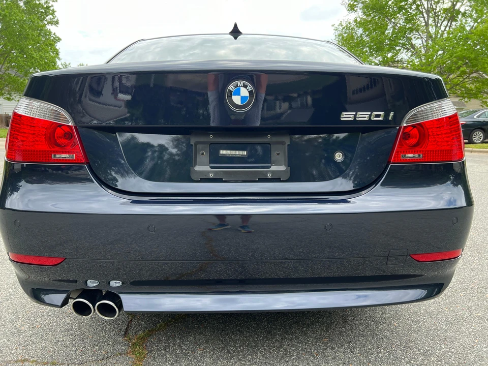 2006 BMW E60 545i & 550i Sedan - Image 12 of 31