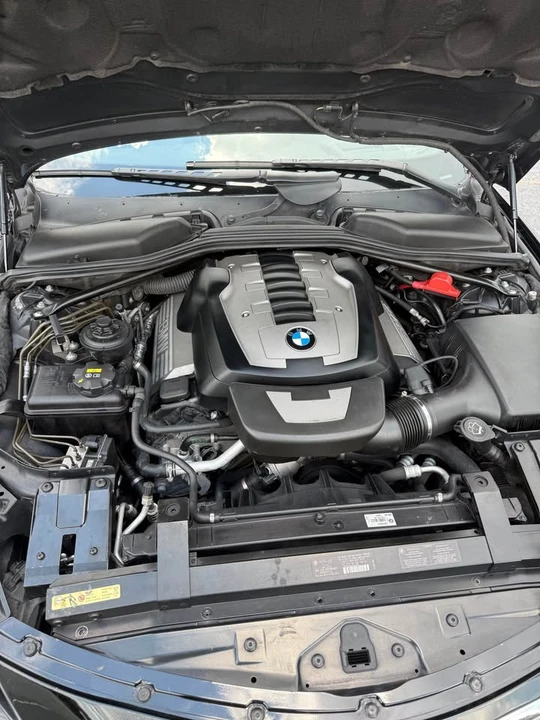 2006 BMW E63/E64 645Ci & 650i - Image 16 of 17