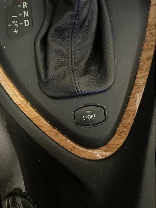 2006 BMW E63/E64 645Ci & 650i - Image 15 of 20