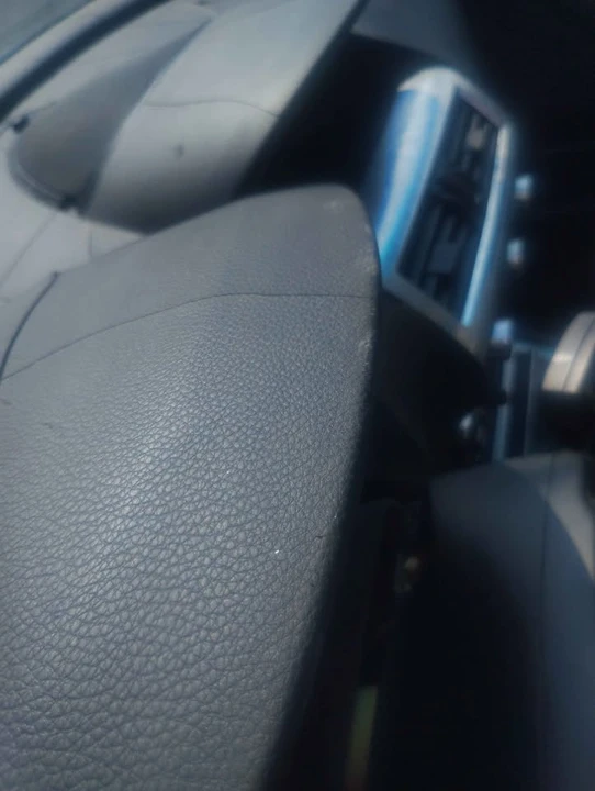 2006 BMW E63/E64 645Ci & 650i - Image 2 of 11