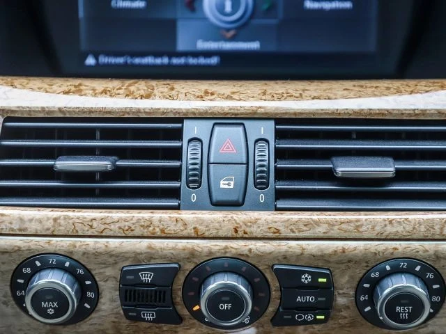 2006 BMW E63/E64 645Ci & 650i - Image 18 of 31