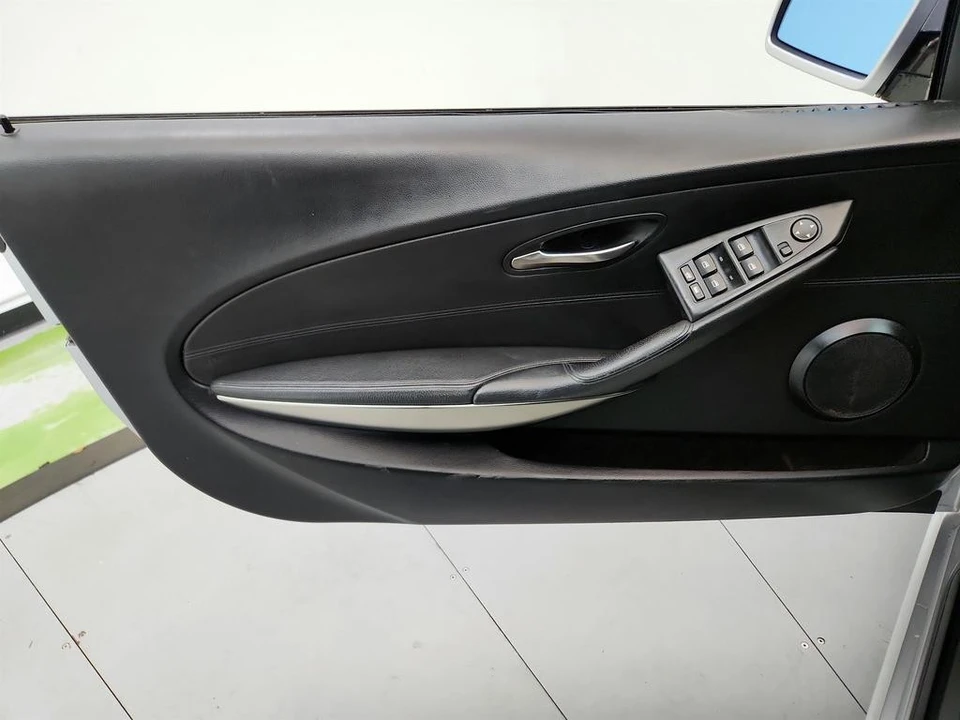 2006 BMW E63/E64 645Ci & 650i - Image 20 of 21