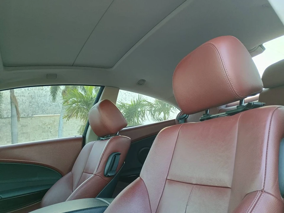 2006 BMW E63/E64 645Ci & 650i - Image 11 of 24