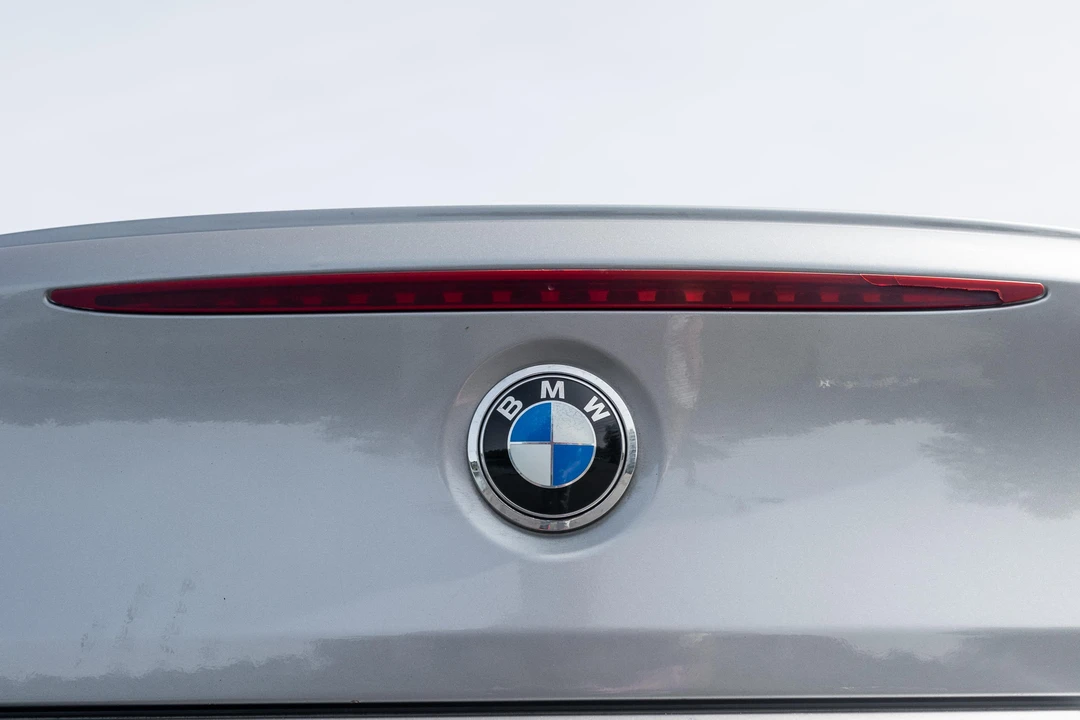 2006 BMW E63/E64 645Ci & 650i - Image 21 of 31