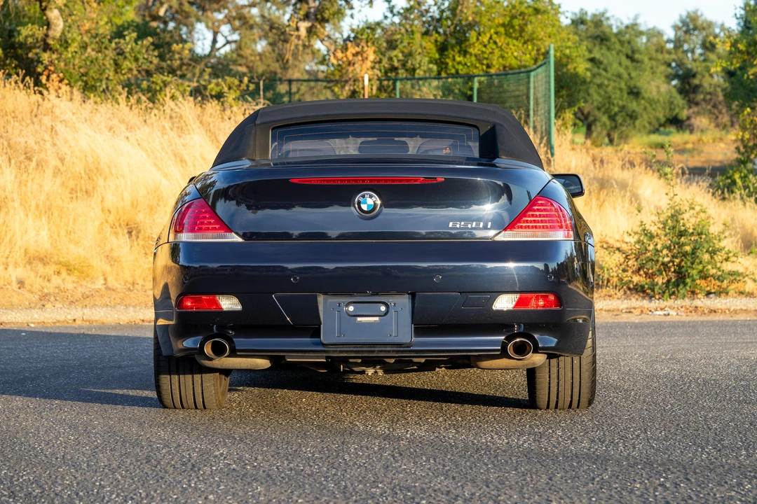 2006 BMW E63/E64 645Ci & 650i - Image 16 of 31