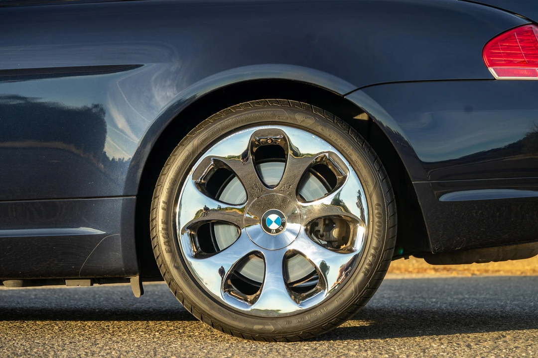 2006 BMW E63/E64 645Ci & 650i - Image 29 of 31