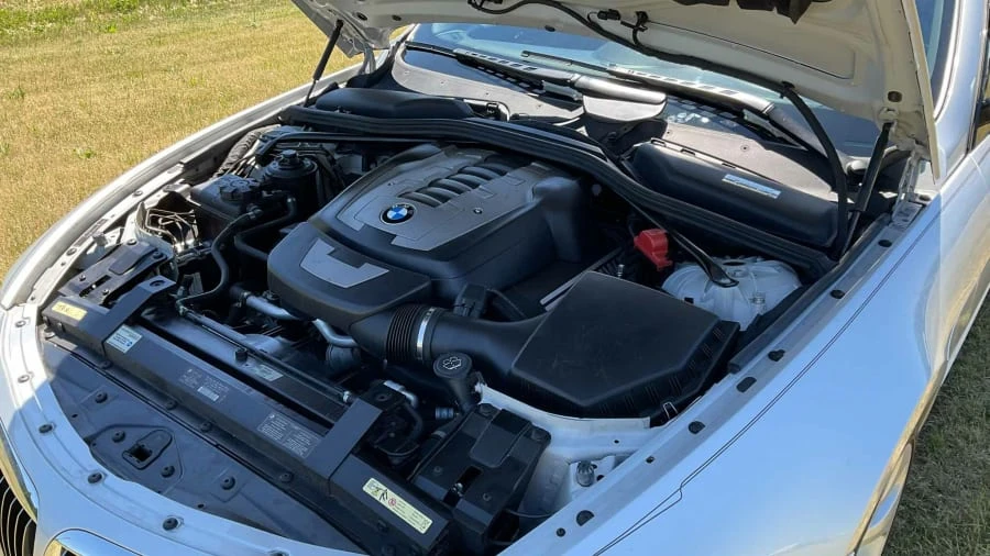 2006 BMW E63/E64 645Ci & 650i - Image 11 of 15