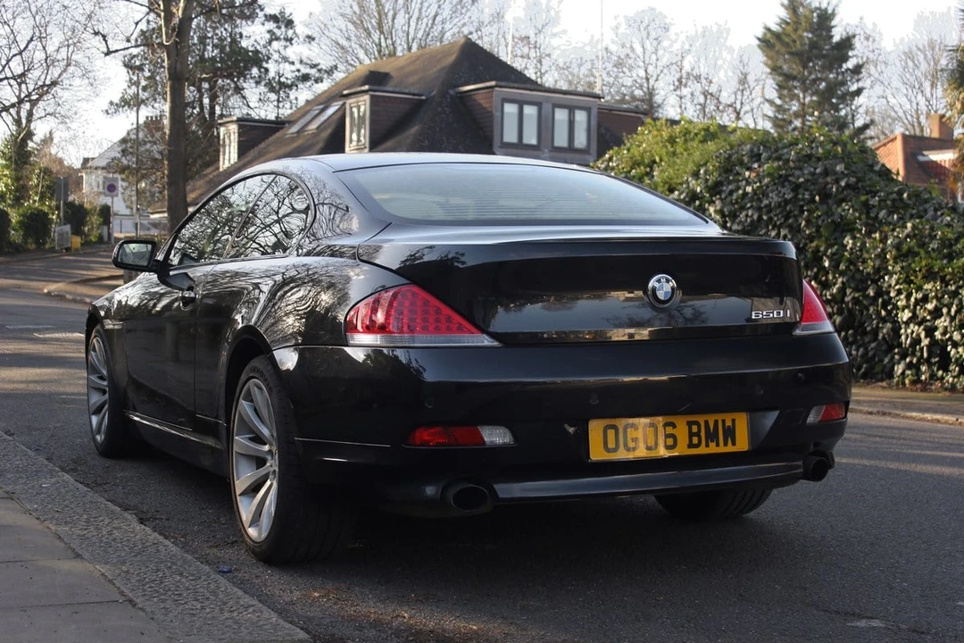 2006 BMW E63/E64 645Ci & 650i - Image 14 of 30