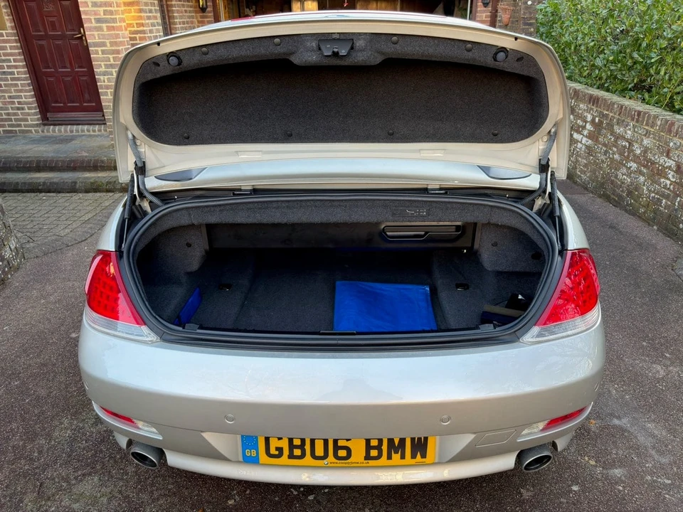 2006 BMW E63/E64 645Ci & 650i - Image 26 of 31