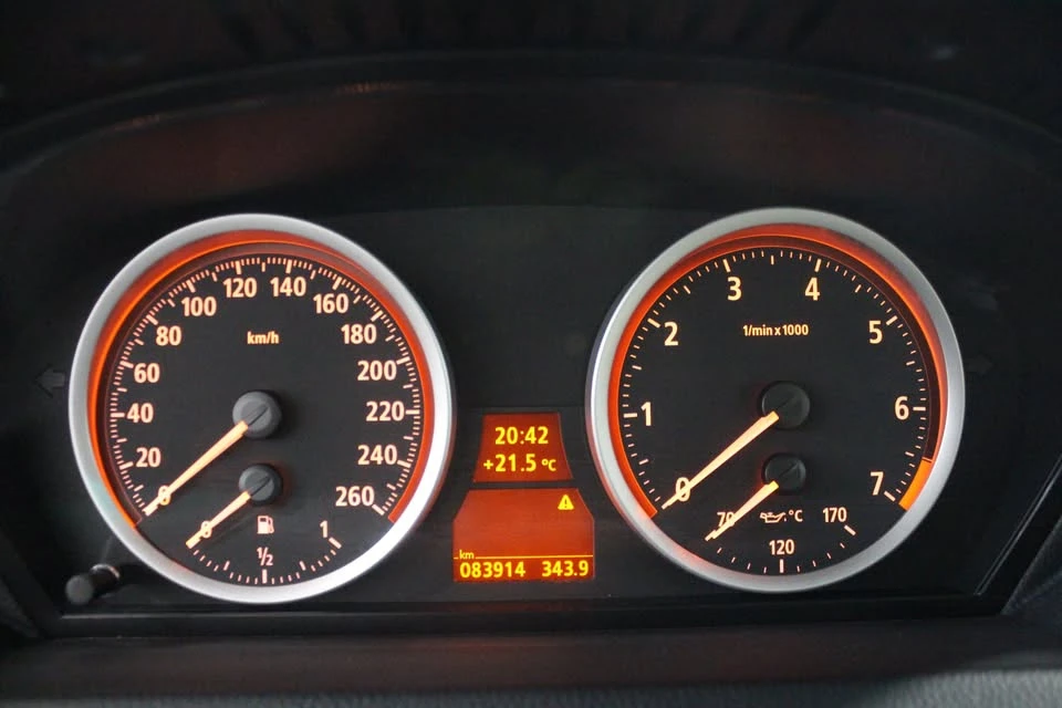 2006 BMW E63/E64 645Ci & 650i - Image 9 of 10