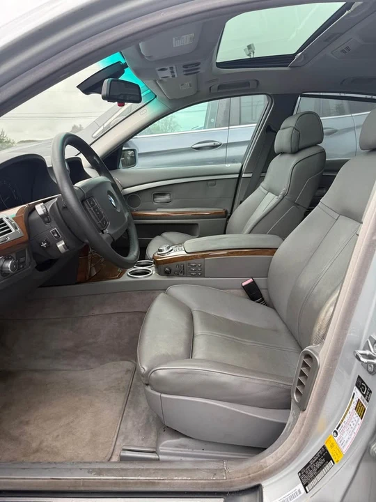 2006 BMW E65/E66 750i & 760i Sedan - Image 7 of 9