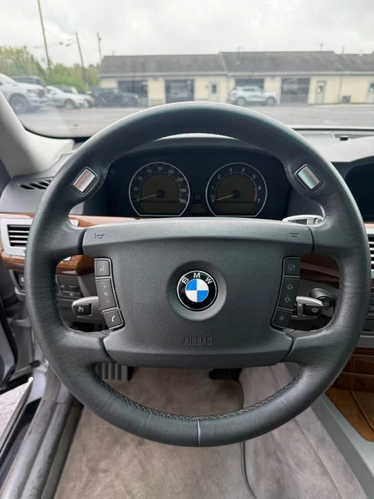 2006 BMW E65/E66 750i & 760i Sedan - Image 8 of 9
