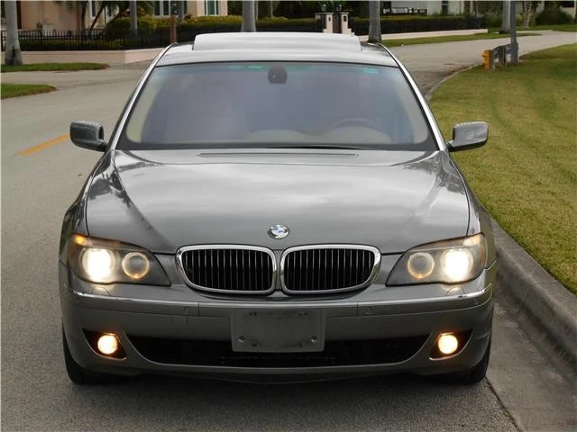 2006 BMW E65/E66 750i & 760i Sedan - Image 4 of 12