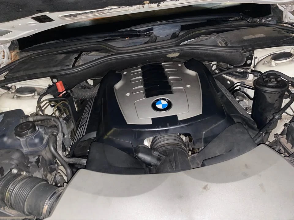 2006 BMW E65/E66 750i & 760i Sedan - Image 4 of 13