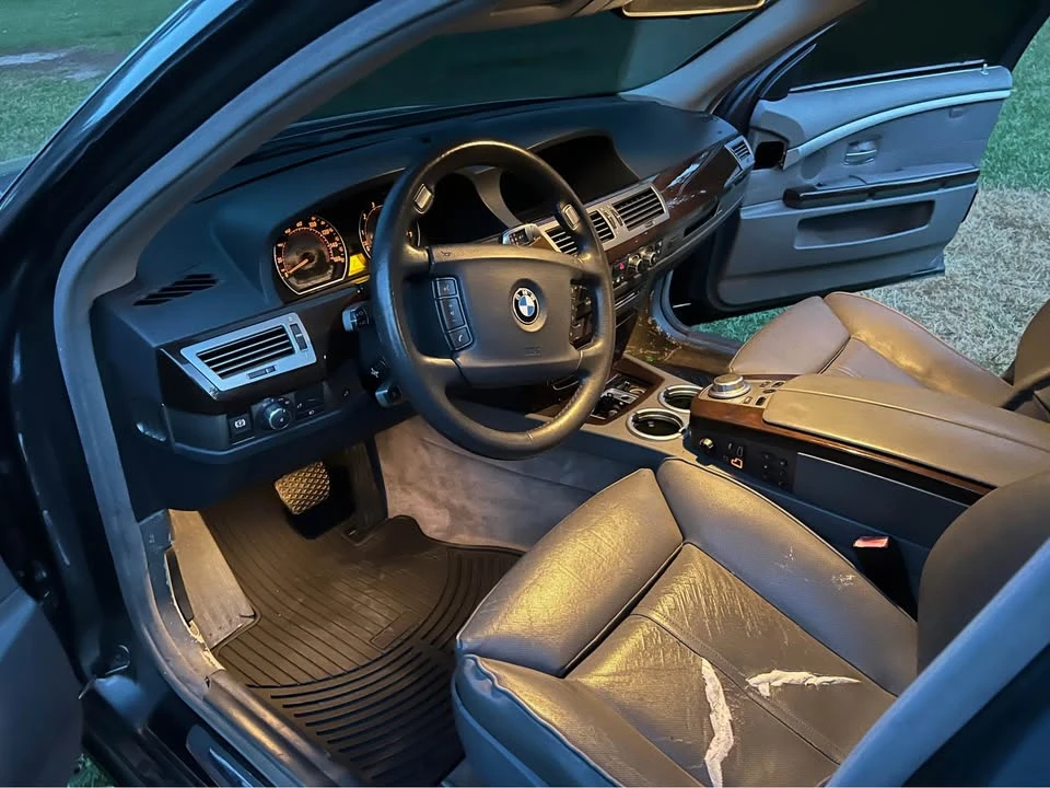 2006 BMW E65/E66 750i & 760i Sedan - Image 8 of 11