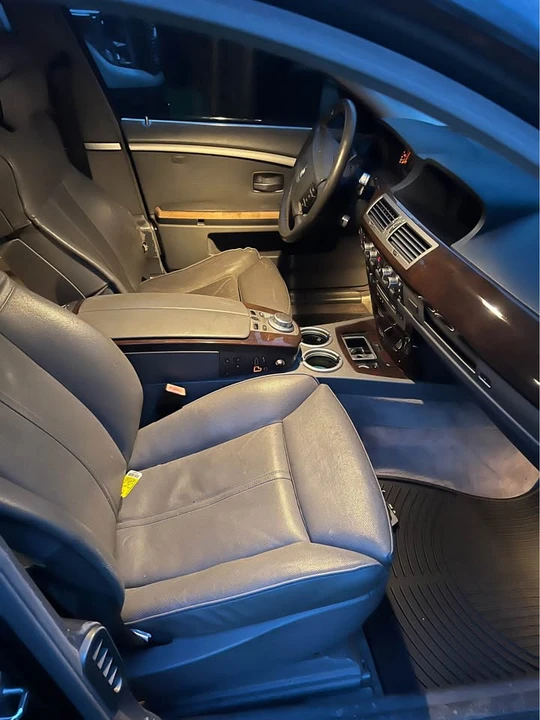 2006 BMW E65/E66 750i & 760i Sedan - Image 9 of 11