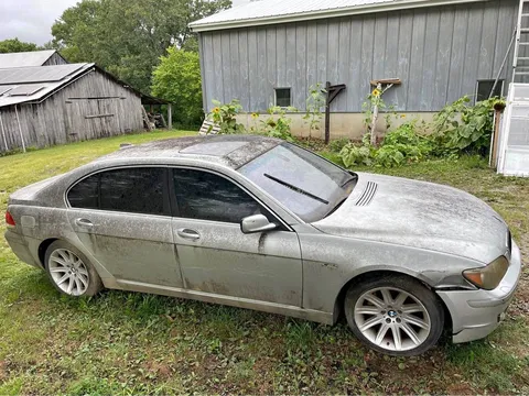 2006 BMW 7 Series 750Li Sedan 4D