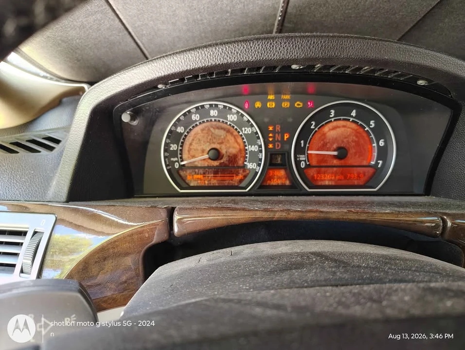 2006 BMW E65/E66 750i & 760i Sedan - Image 7 of 8