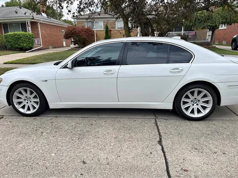 2006 BMW 7 Series 750Li Sedan 4D