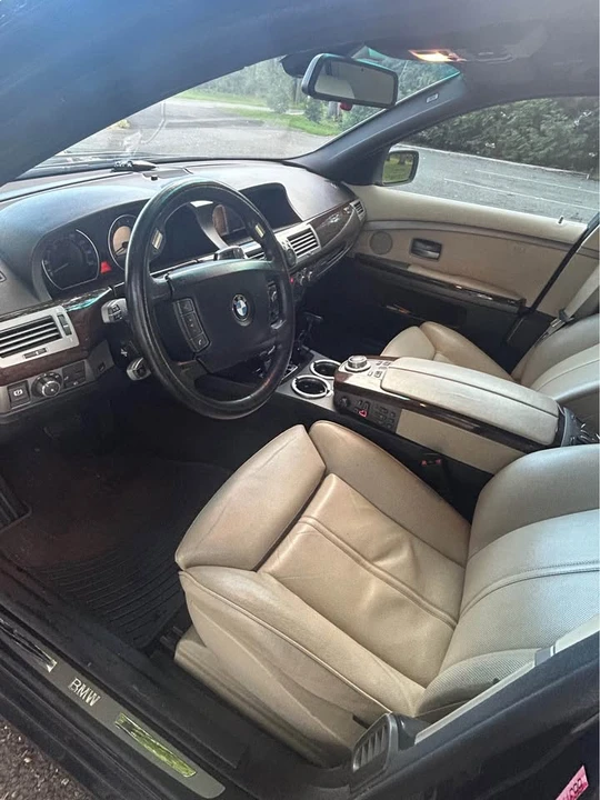 2006 BMW E65/E66 750i & 760i Sedan - Image 4 of 10