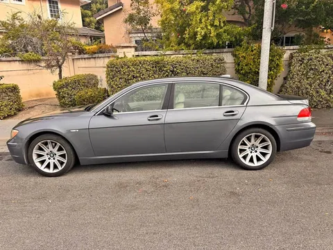 2006 BMW 7 Series 750Li Sedan 4D