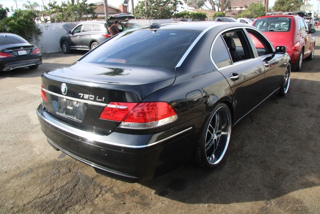2006 BMW E65/E66 750i & 760i Sedan - Image 6 of 21
