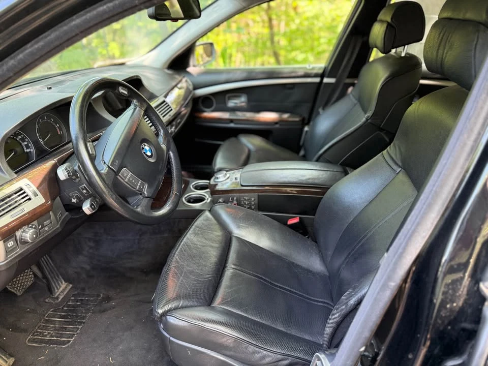 2006 BMW E65/E66 750i & 760i Sedan - Image 4 of 6