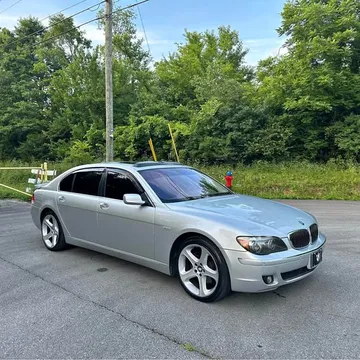 2006 BMW 7 Series 750i Sedan 4D