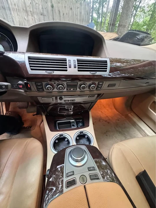2006 BMW E65/E66 750i & 760i Sedan - Image 6 of 9