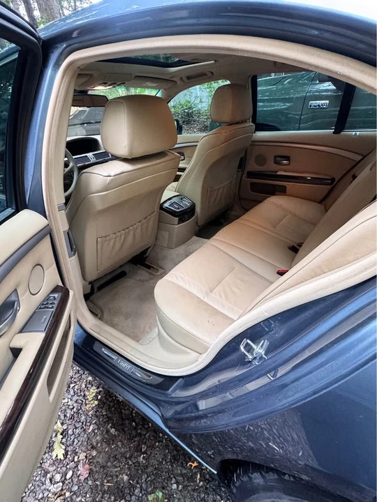 2006 BMW E65/E66 750i & 760i Sedan - Image 7 of 9