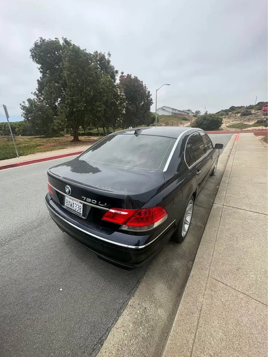 2006 BMW E65/E66 750i & 760i Sedan - Image 2 of 10