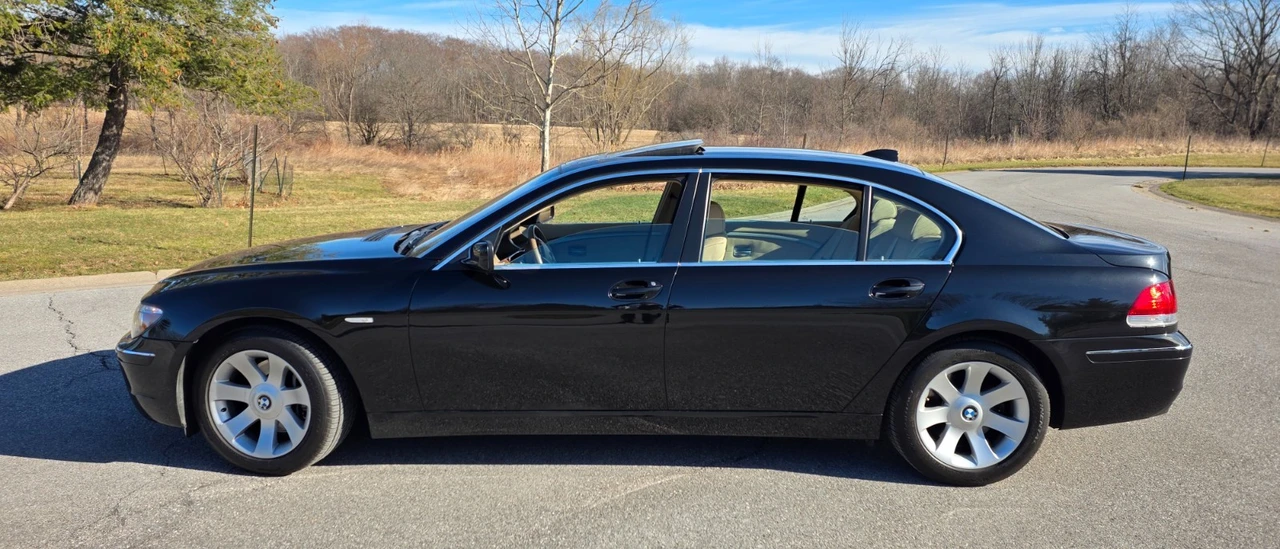 2006 BMW E65/E66 7 Series - Image 2 of 20