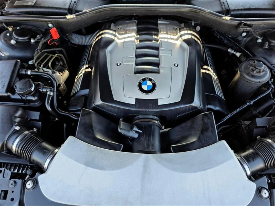 2006 BMW E65/E66 7 Series - Image 18 of 19
