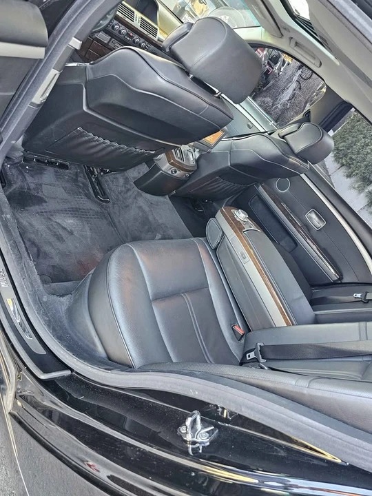 2006 BMW E65/E66 750i & 760i Sedan - Image 8 of 9