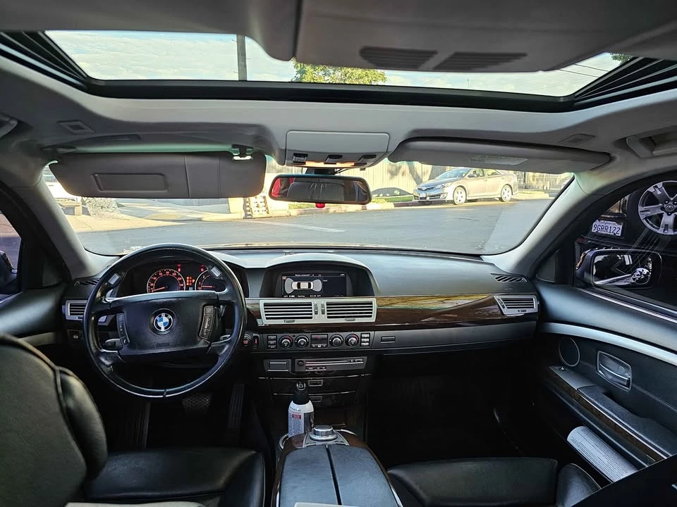2006 BMW E65/E66 750i & 760i Sedan - Image 7 of 9
