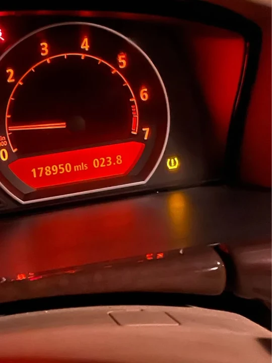 2006 BMW E65/E66 750i & 760i Sedan - Image 12 of 12