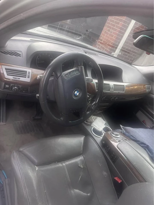 2006 BMW E65/E66 750i & 760i Sedan - Image 5 of 9