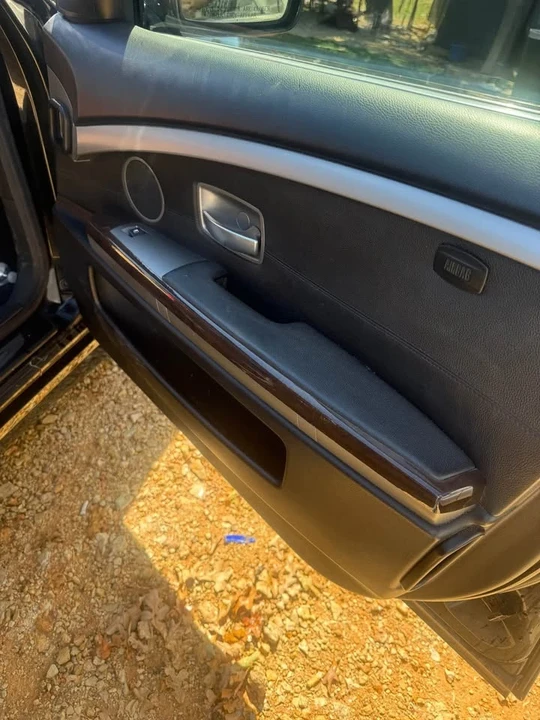 2006 BMW E65/E66 750i & 760i Sedan - Image 9 of 9