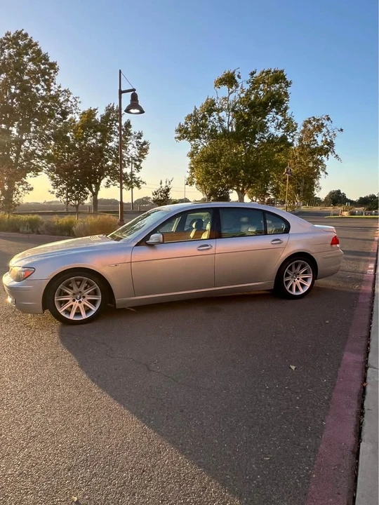 2006 BMW E65/E66 750i & 760i Sedan - Image 6 of 16