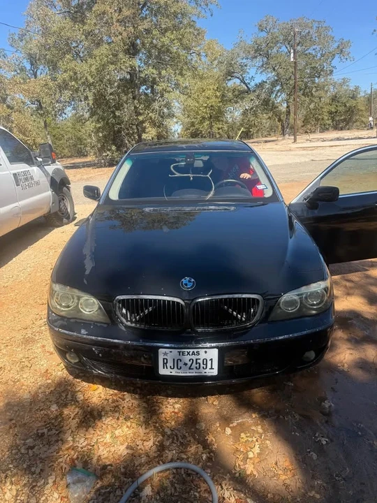 2006 BMW E65/E66 750i & 760i Sedan - Image 8 of 9