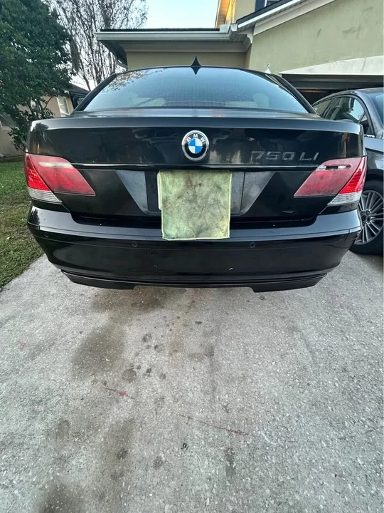 2006 BMW E65/E66 750i & 760i Sedan - Image 8 of 9