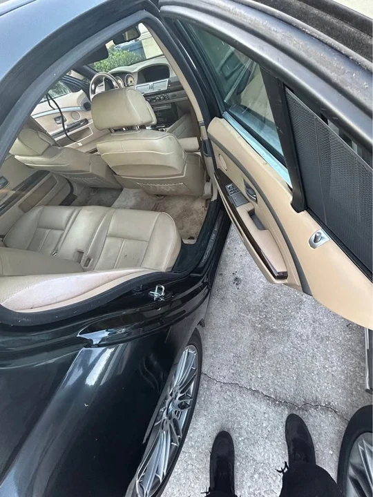 2006 BMW E65/E66 750i & 760i Sedan - Image 6 of 9