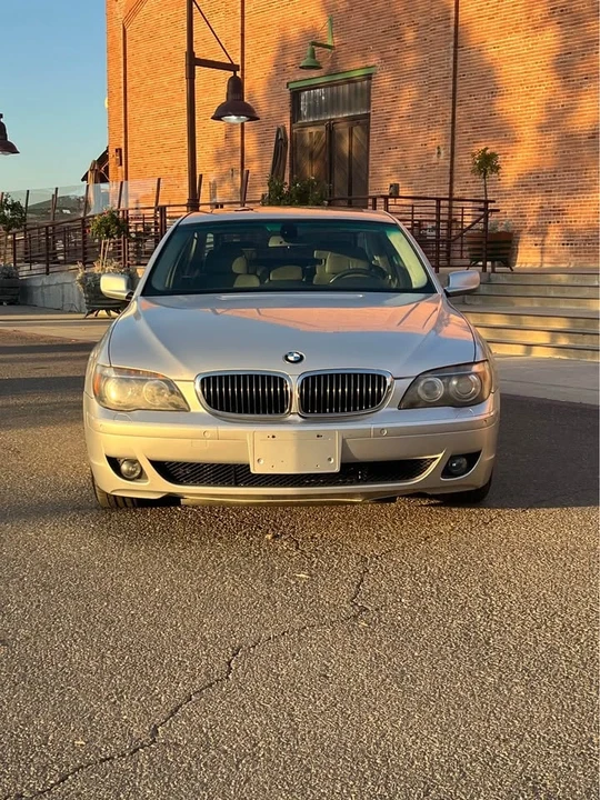 2006 BMW E65/E66 750i & 760i Sedan - Image 8 of 16