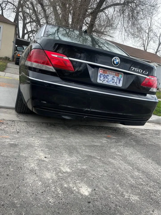2006 BMW E65/E66 750i & 760i Sedan - Image 8 of 8