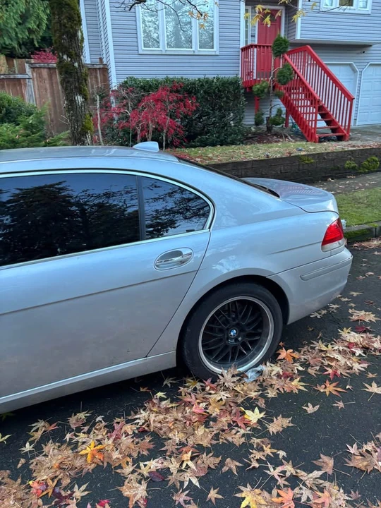 2006 BMW E65/E66 750i & 760i Sedan - Image 8 of 10