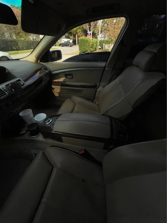 2006 BMW E65/E66 750i & 760i Sedan - Image 8 of 19