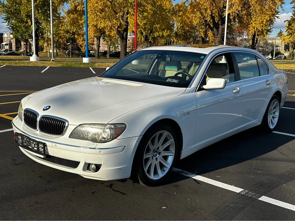 2006 BMW E65/E66 750i & 760i Sedan - Image 2 of 9