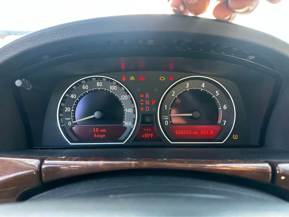 2006 BMW E65/E66 750i & 760i Sedan - Image 9 of 9
