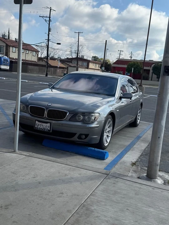 2006 BMW E65/E66 750i & 760i Sedan - Image 5 of 11